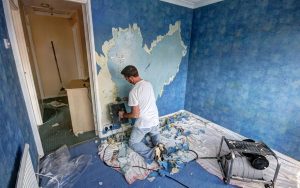 Professional wallpaper removal for Clean and Fresh Interior Transformations